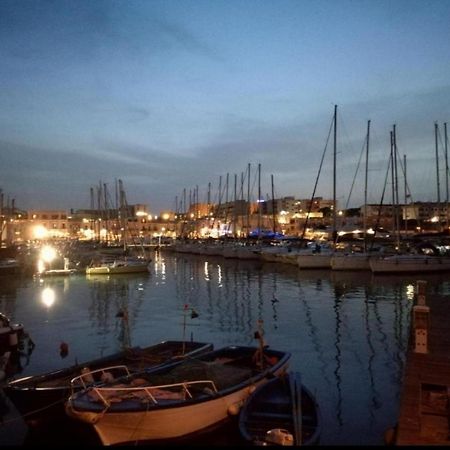 Tre Metri Sopra Il Mare Villa Bisceglie Exterior foto